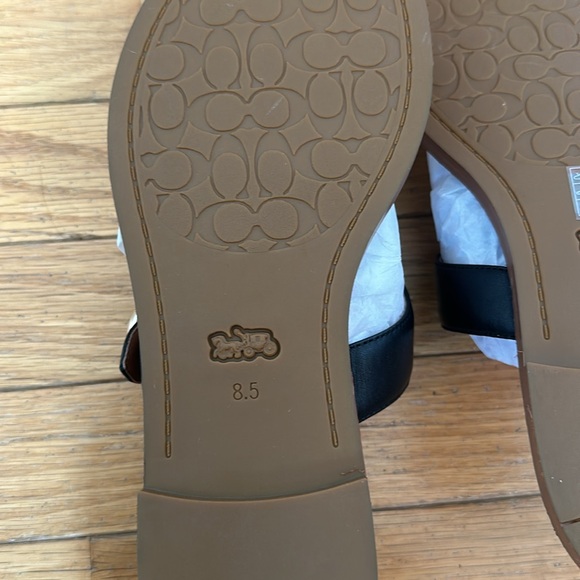 Coach Lesli Leather Sandals Size 8.5 - Picture 9 of 9